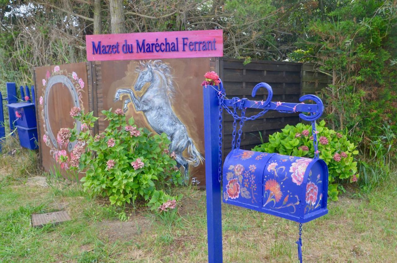 Mazet du Maréchal Ferrant Panzió Saintes-Maries-de-la-Mer Kültér fotó